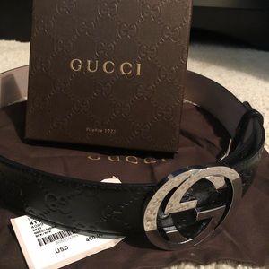 Black Leather GG Gucci belt